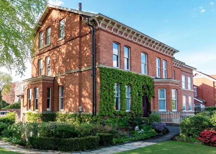 Oyo Cornerstone Manor