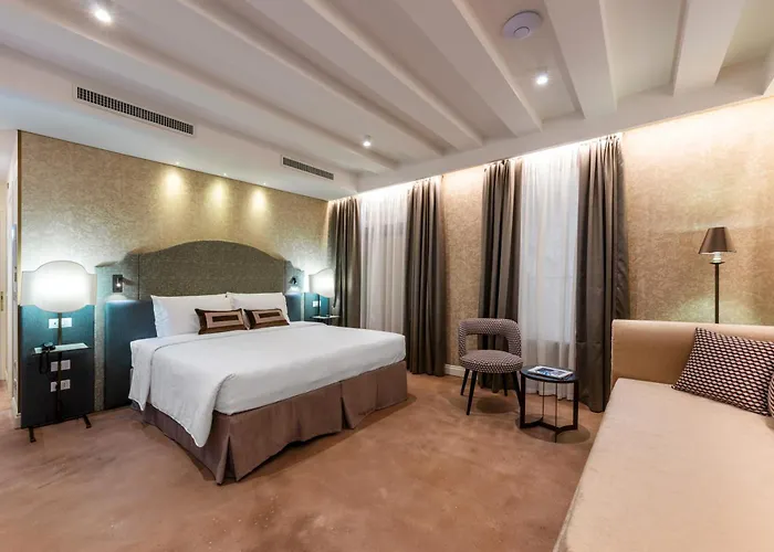 Hotel de 3 estrellas: Acca Hotel