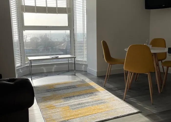 Duporth Guest House