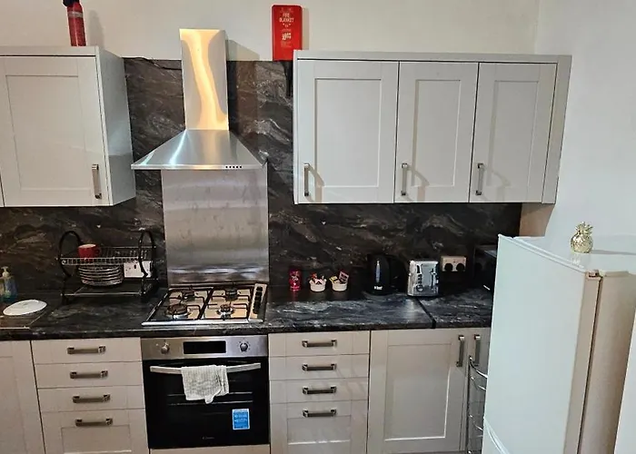 The Luxe - Entire House