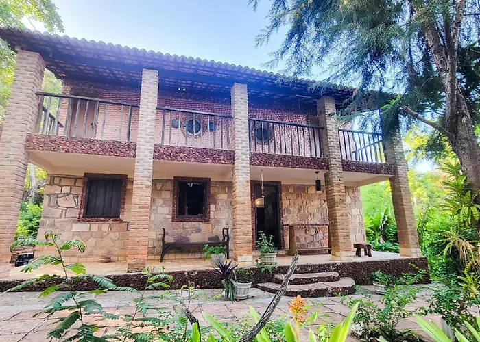 Miko Loko Hospedaria