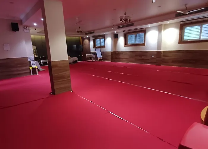 Sridham 100 Mts From Sea Beach