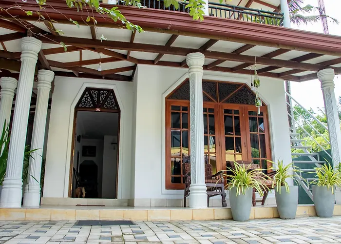 Dini Galle