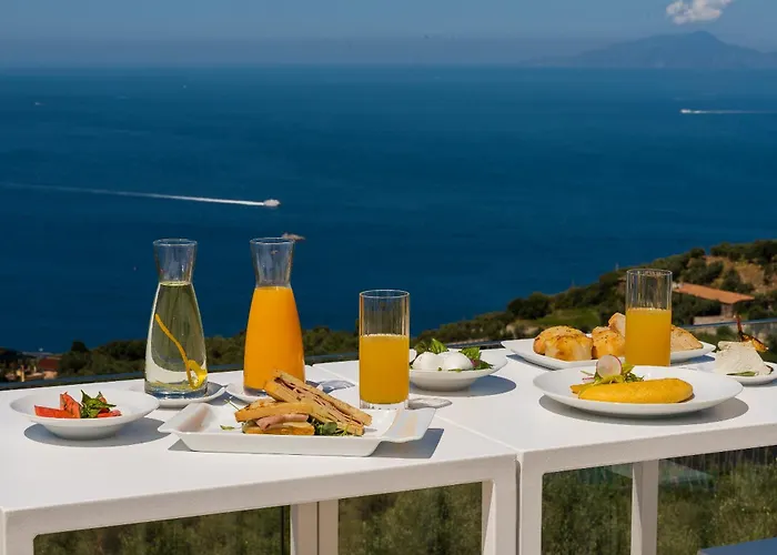 Hotels with a view Villa Eliana