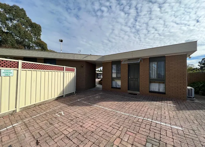 Pet Friendly hotel: Eaglehawk Motel Bendigo
