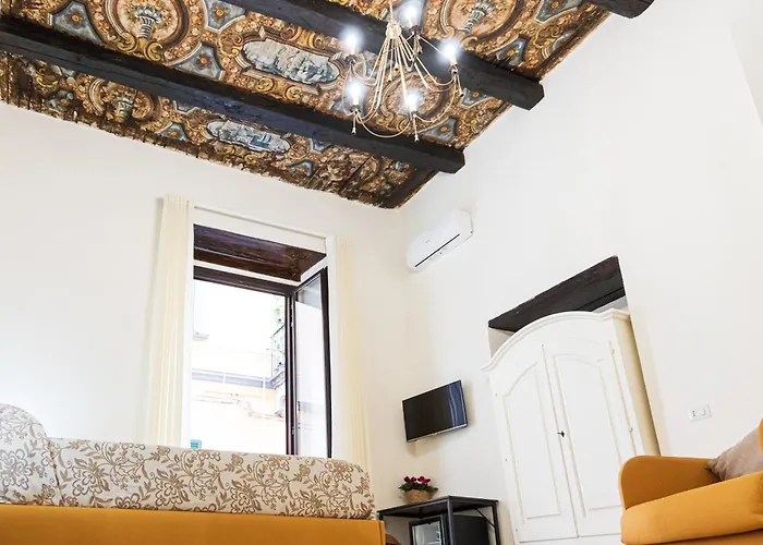 La Maschera Di Pulcinella