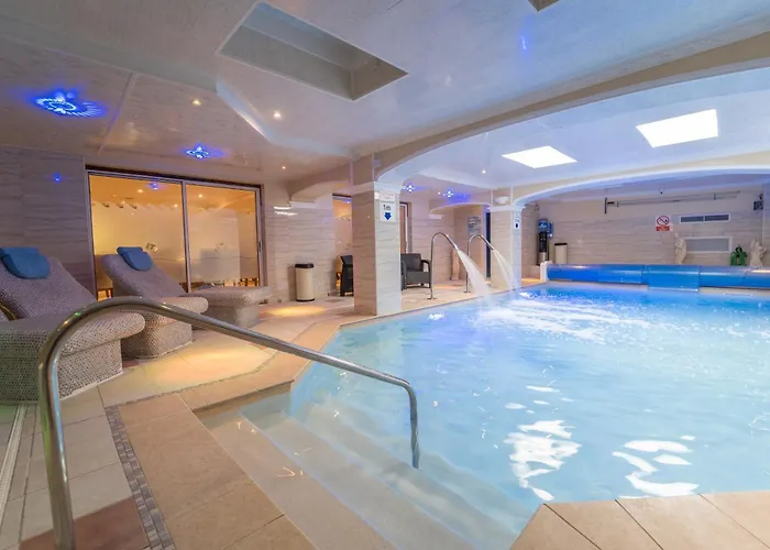Beach hotel: Atlantic Hotel