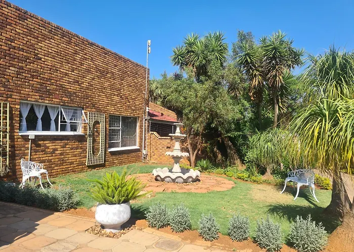 Royal Villa Guesthouse