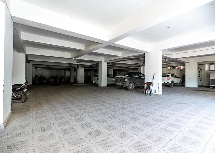 Homlee-Jumbo 1Bhk-2Ac-Kitchen-Lift-Parking-Tapovan
