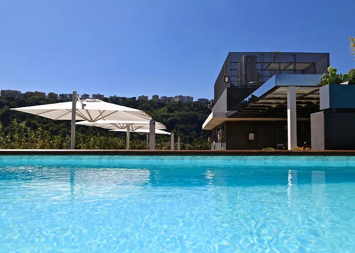 Lhp Palace & Spa