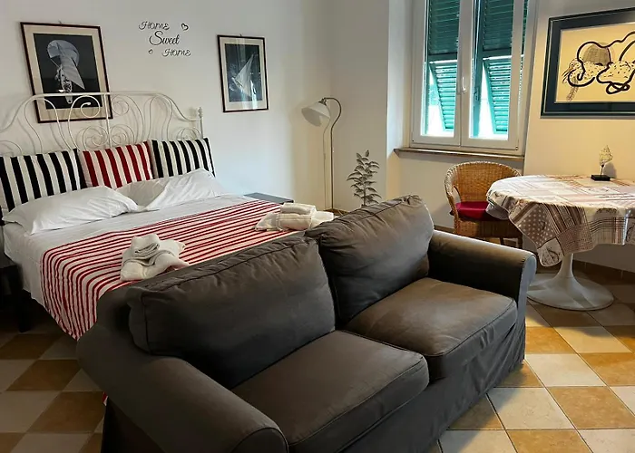 Appartamento : Darsena Apartments