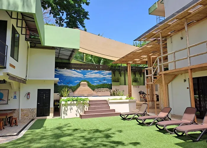 Hotel cerca del colegio: Casa Janaab Palenque