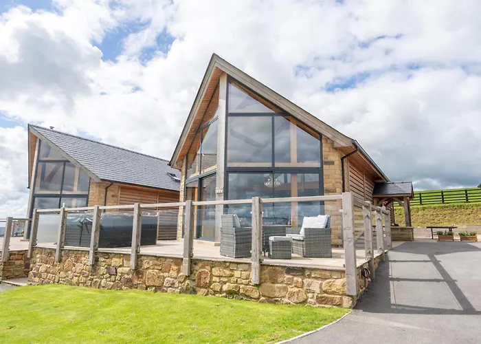 Valley View Lodge Sleeps 8 With Hot Tub