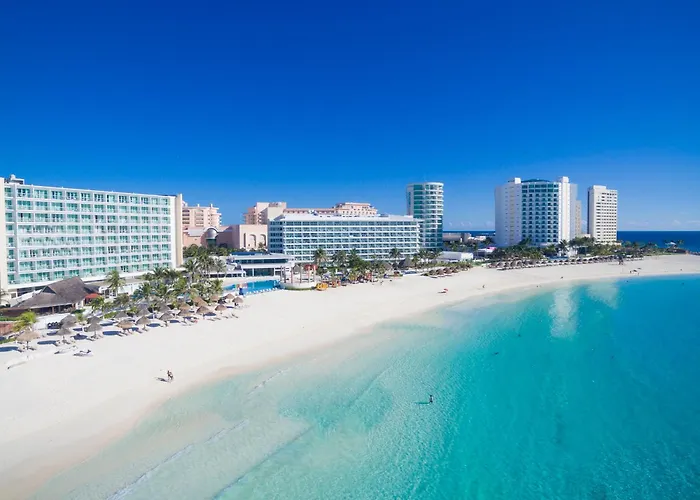 Romantic hotel: Krystal Cancun