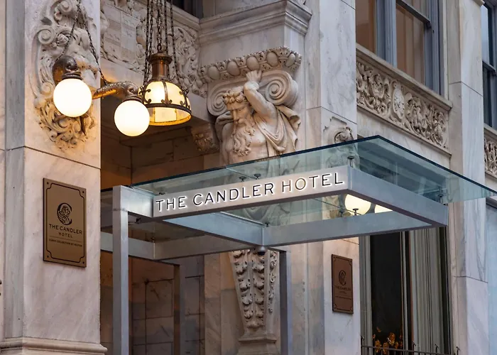 Candler , Curio Collection By Hilton