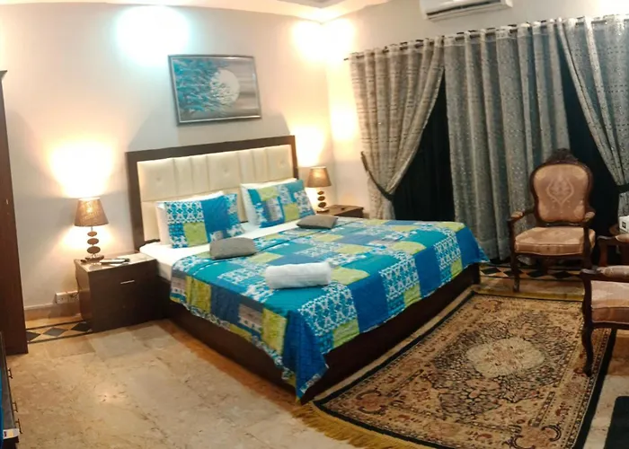 Seaview Lodge Guest House