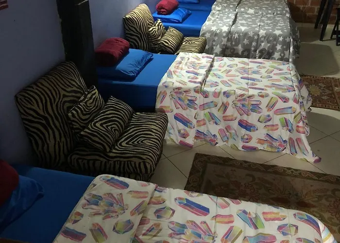 Hospedagem Maria Joana