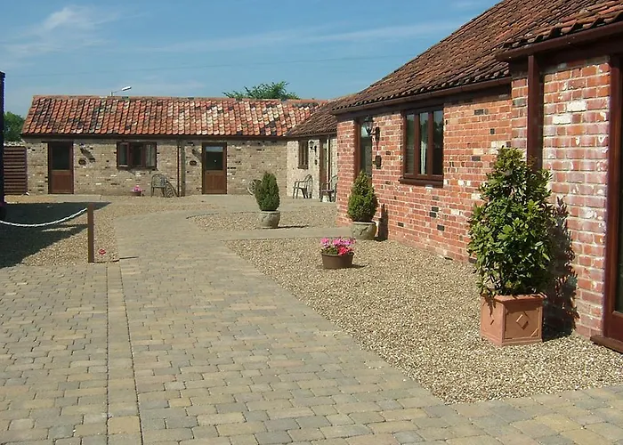 The Courtyard, Laurel Farm