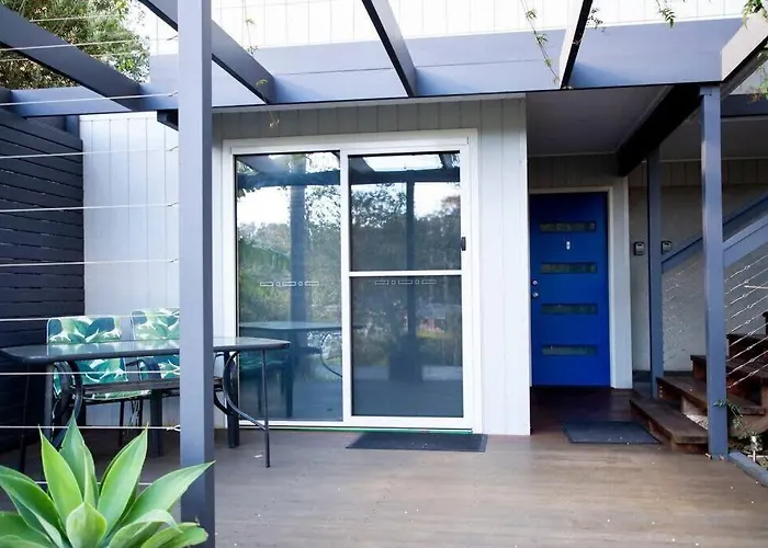 Stunning Studio By The Beach Surf Beach
