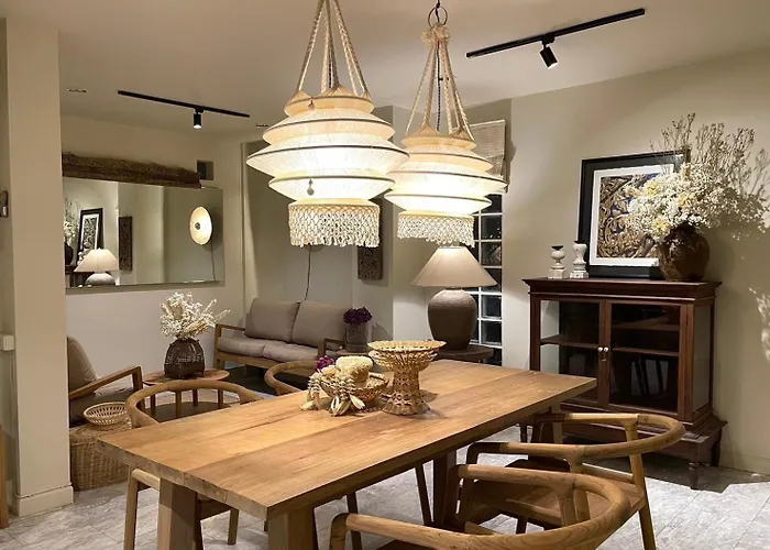 Sabaiday Guesthouse Nimman