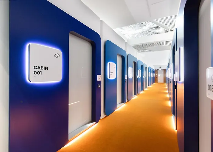 Hotel familiar: Yotelair Istanbul Airport, Duty Free - International Transit Area