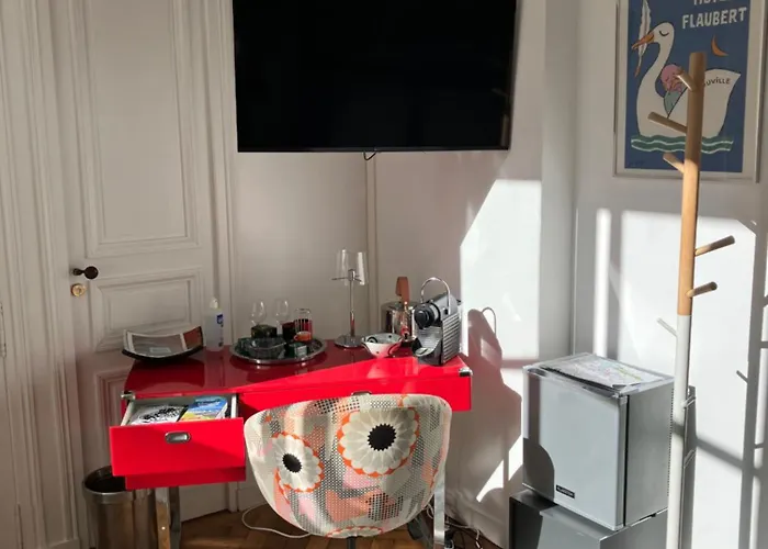 Chambre dans Hôtel Particulier 18e siècle Hyper Centre La Rochelle