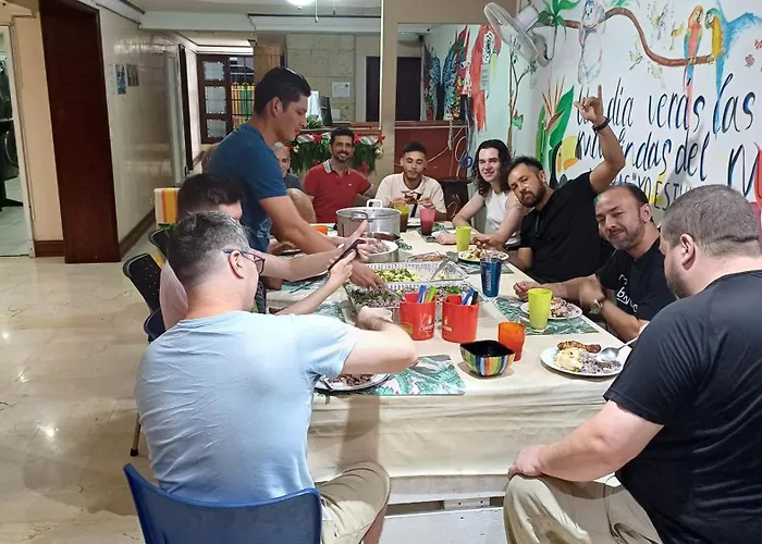 Popeye Crew Hostal