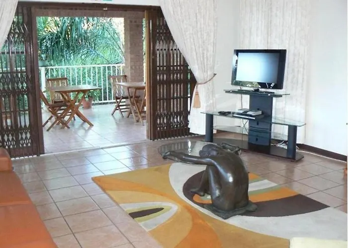 Country Link Guest Lodge