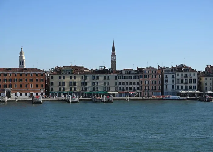 A Tribute To Music Residenza