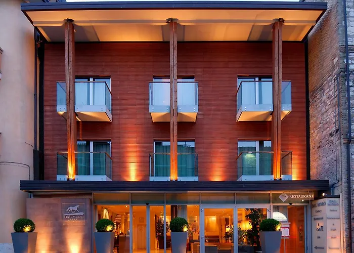 Dal Moro Gallery Hotel