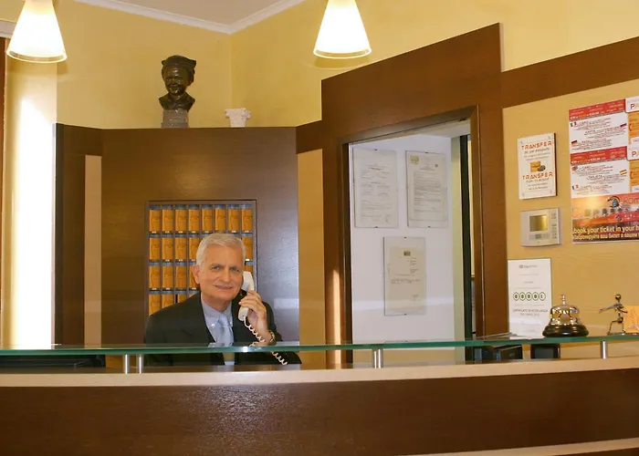 3 star hotels Lirico