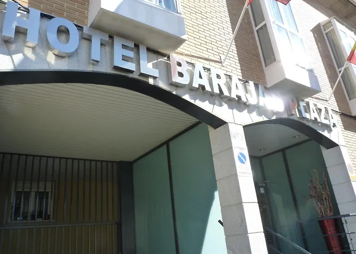 3 star hotel: Hotel Barajas Plaza