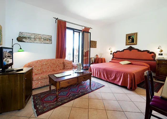 Hotel Jacuzzi: Hotel Villa Sonia