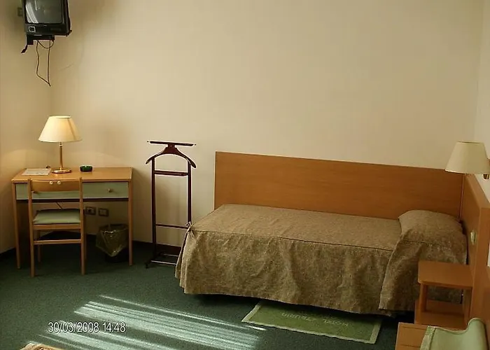 Resort: Hotel Etruria