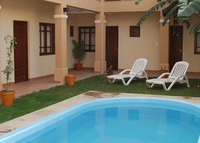 Hotel with pool: Hotel San Francisco