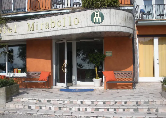 Resort: Hotel Mirabello