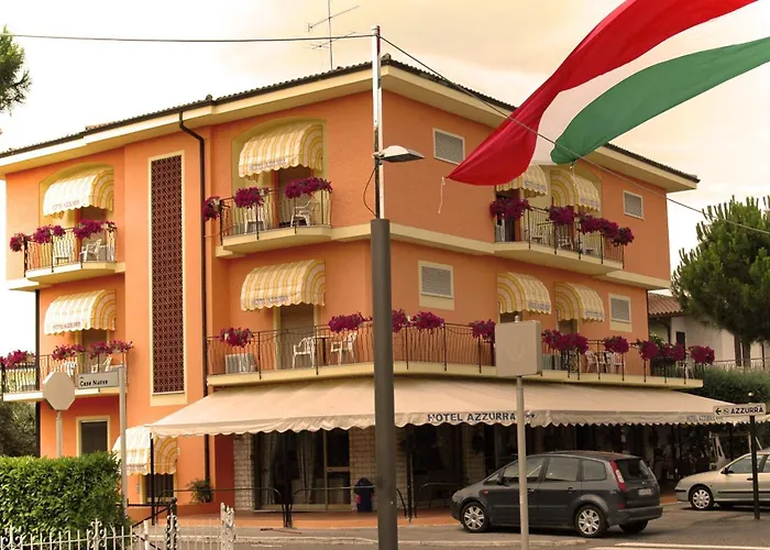 Hotel sulla spiaggia: Hotel Azzurra