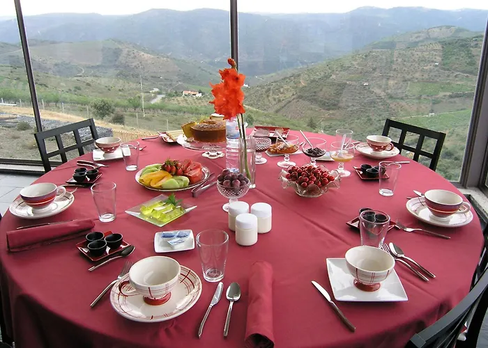 Casa De Alpajares - Guest House & Spa