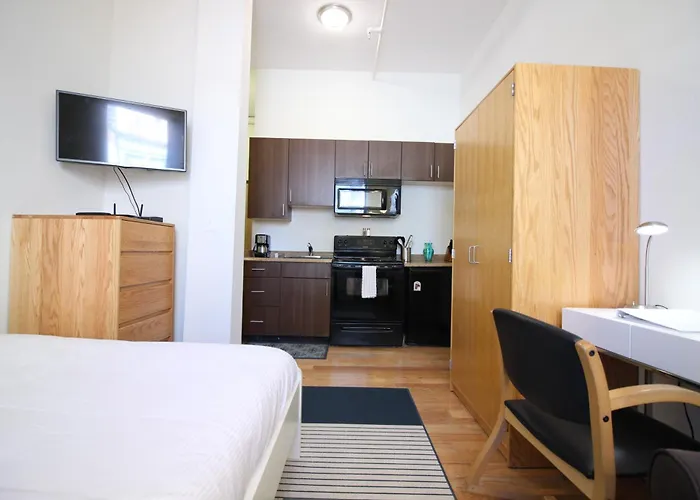 Vacation rental: Temple Place Suites