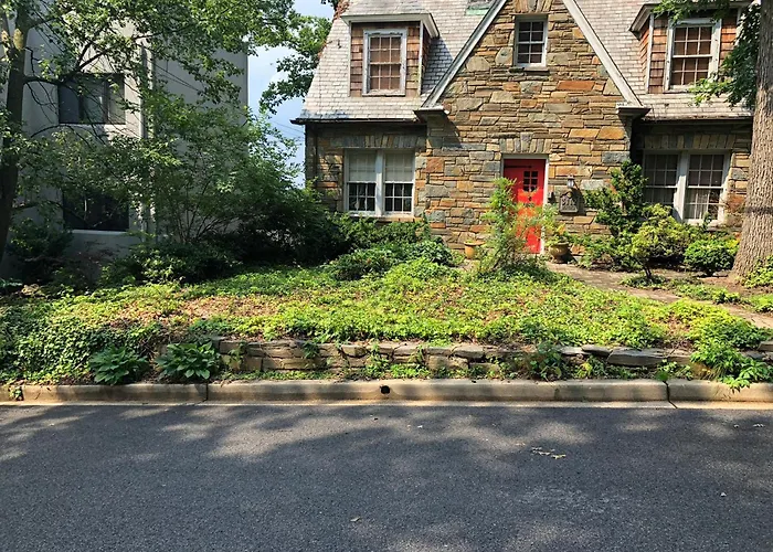 Woody Westover In Hillcrest Dc Near Capitol Hill