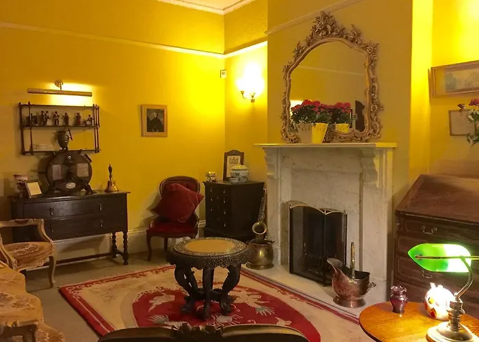 Nottingham Lodge