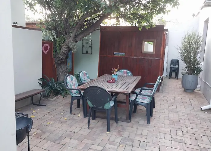 Arnheim Guest Cottage