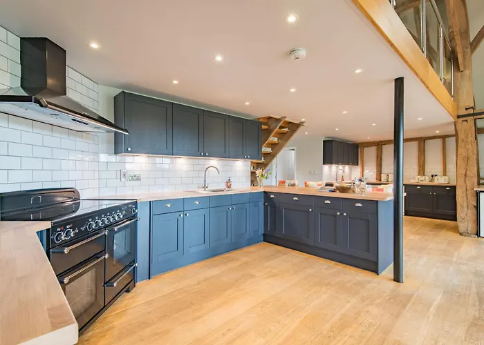 Pet Friendly hotel: Great Higham Barn Complex By Bloom Stays