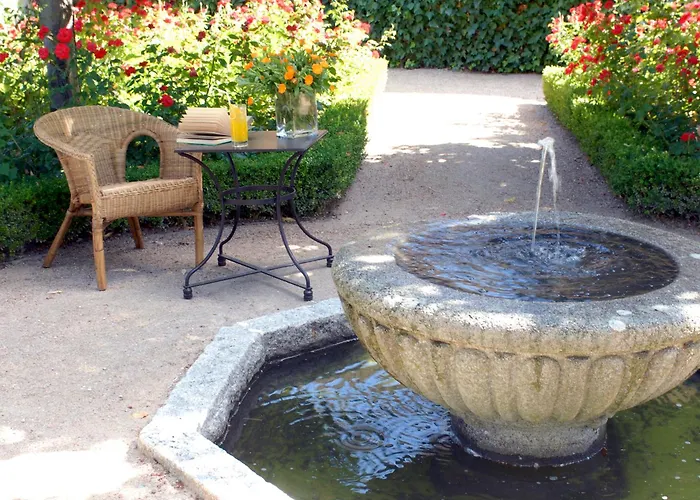 Hotel de 5 estrellas: Caserio de Lobones