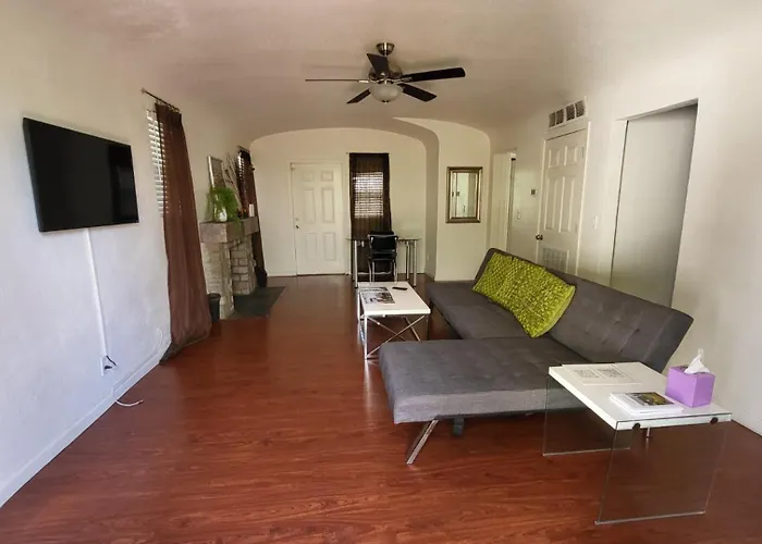 Apartment: U1 - Entire 2 Bedroom Apt In Dt Phx With Pkg