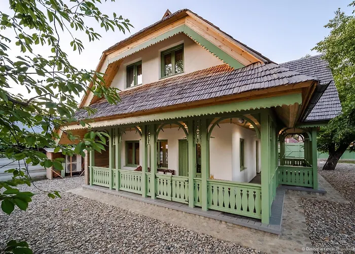 Dimineti In Cerdac
