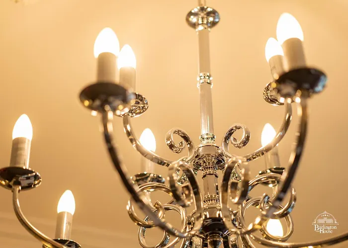 Luxury hotel only: Burlington House Boutique