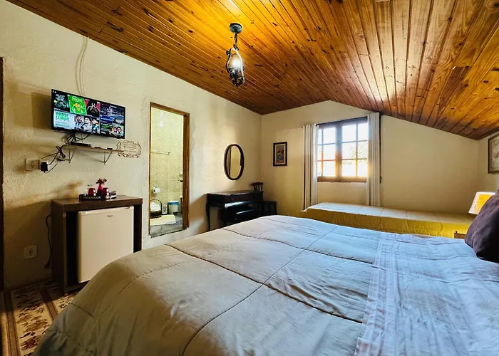 Hospedagem Platô