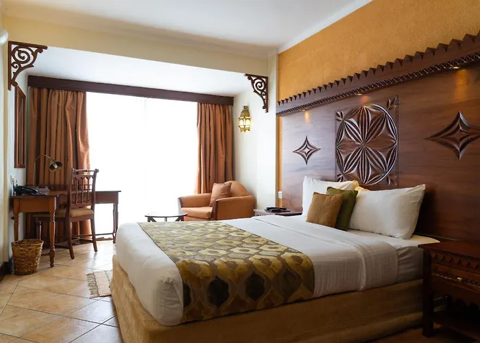 Strandhotel: The Heron By Sarovar Portico India