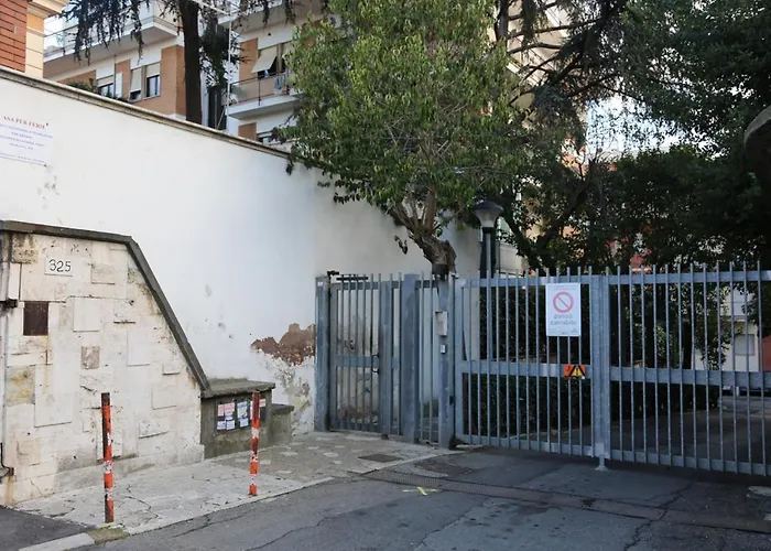 Cheap hotel: Casa Piccole Ancelle Di Cristo Re